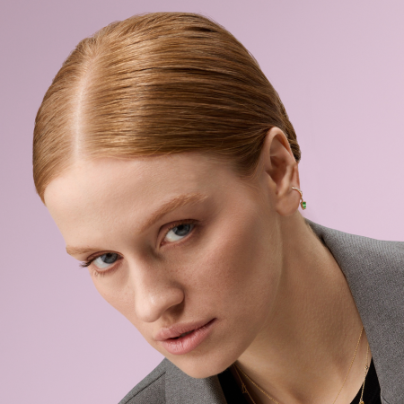 Золотые серьги с изумрудами